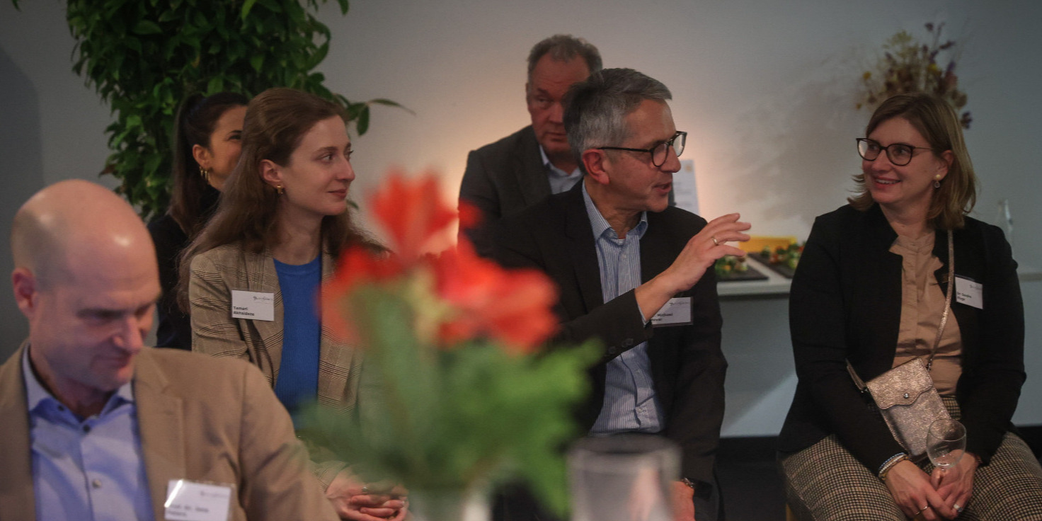 Zugang zum Netzwerk tranSektoris FORUM